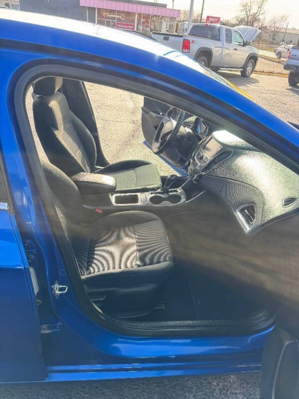 2017 Chevrolet Cruze LT Auto