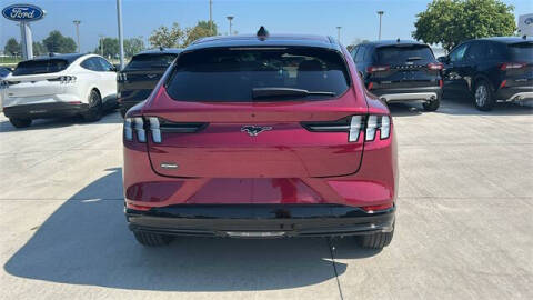 2025 Ford Mustang Mach-E Premium