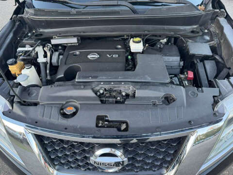 2013 Nissan Pathfinder SL