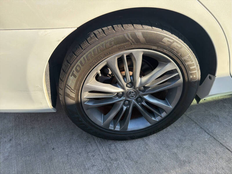 2015 Toyota Camry SE