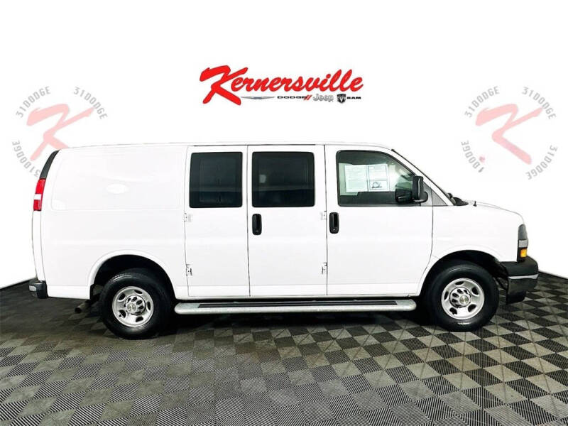 2024 Chevrolet Express 2500