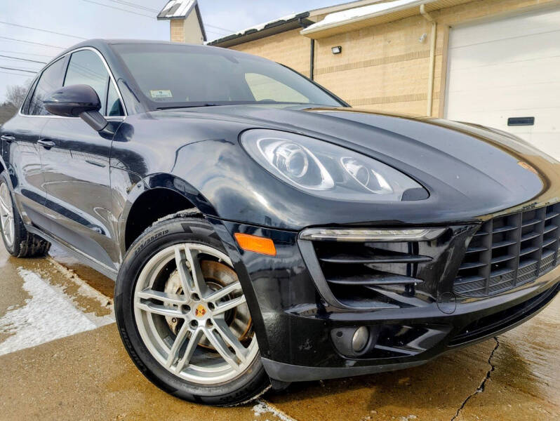 2015 Porsche Macan S's photo