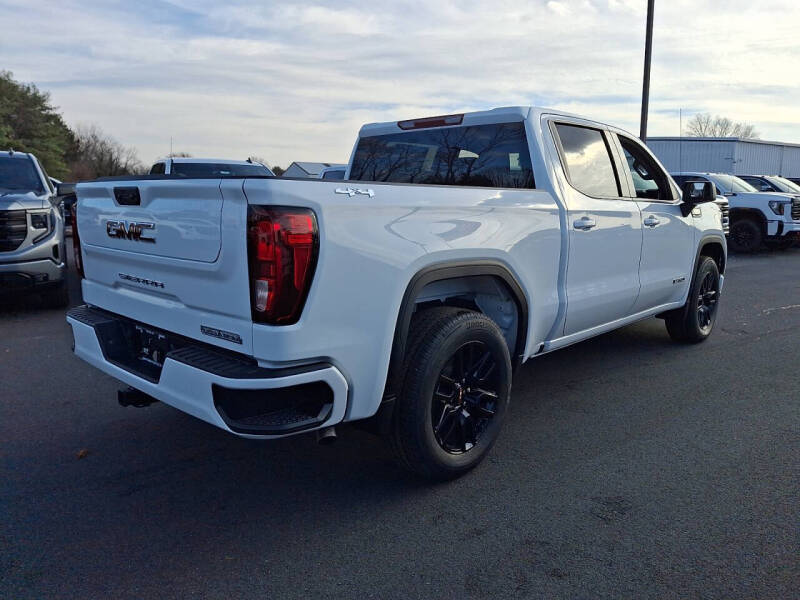 2026 GMC Sierra 1500 Elevation Standard