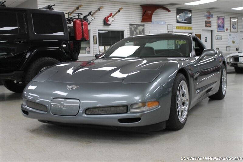 2003 Chevrolet Corvette 3