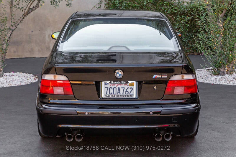 2000 BMW M5
