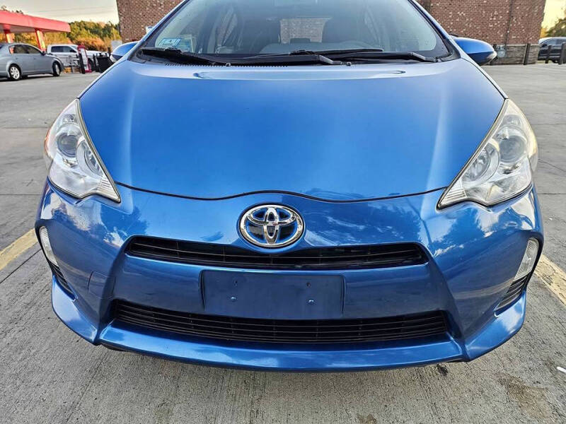 2012 Toyota Prius c Four