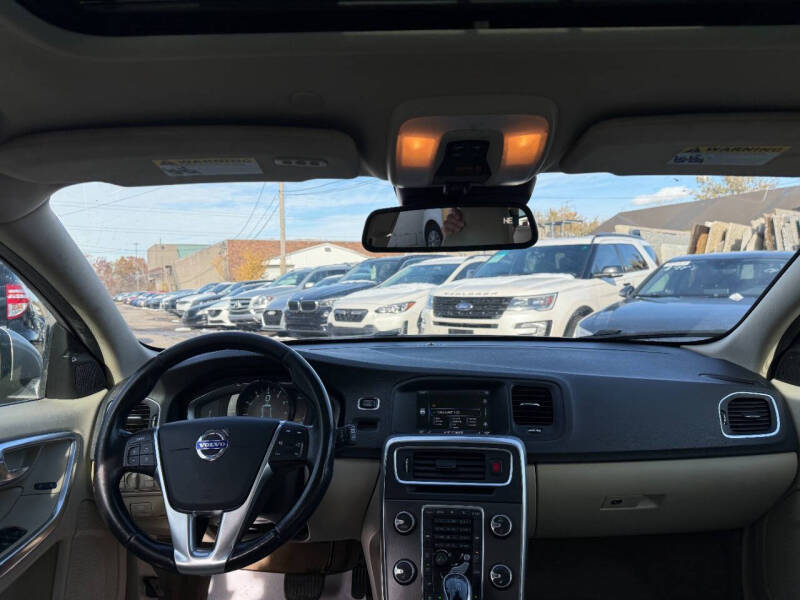 2015 Volvo V60 T5 Premier Plus