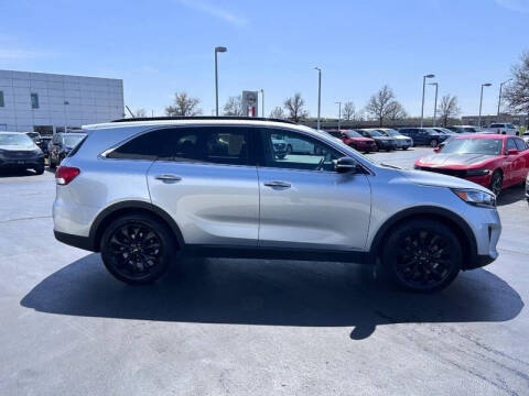 2019 Kia Sorento S V6