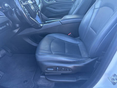 2022 Buick Enclave Premium