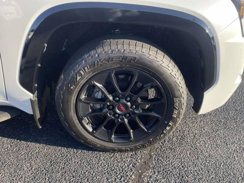 2025 Toyota Sequoia Platinum