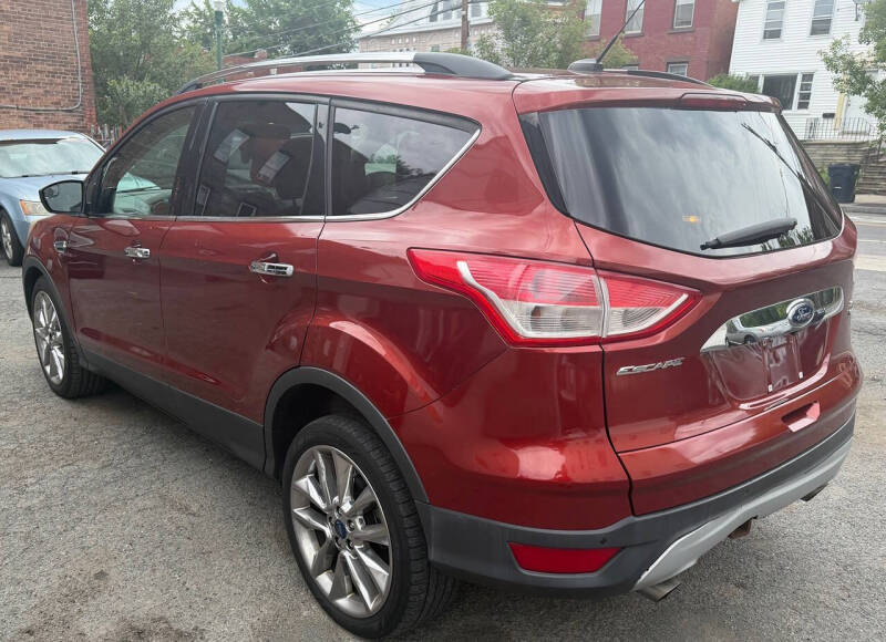 2015 Ford Escape SE