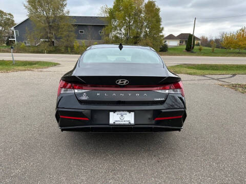 2024 Hyundai Elantra Limited