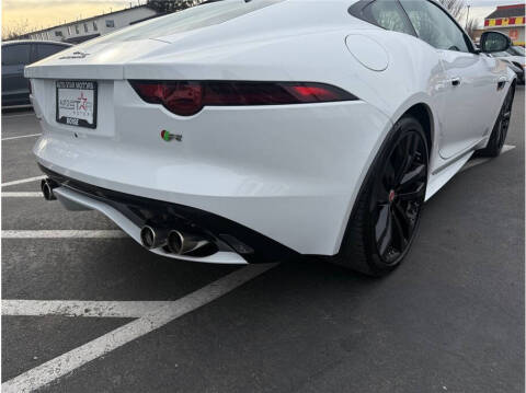 2020 Jaguar F-TYPE R