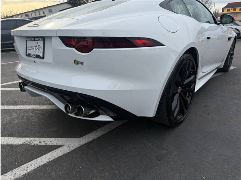 2020 Jaguar F-TYPE R