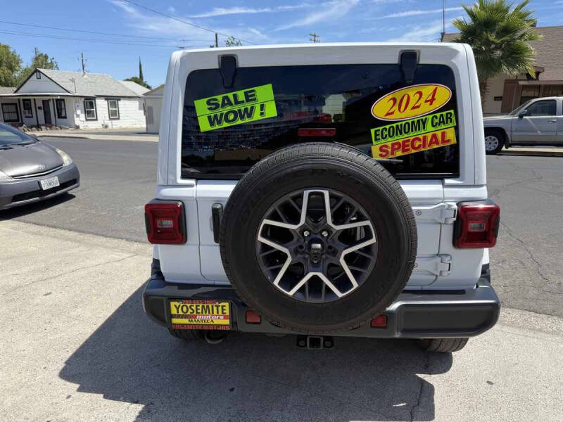2024 Jeep Wrangler Sahara