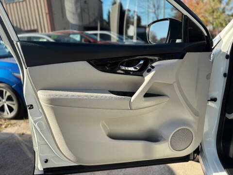 2019 Nissan Rogue Sport SV