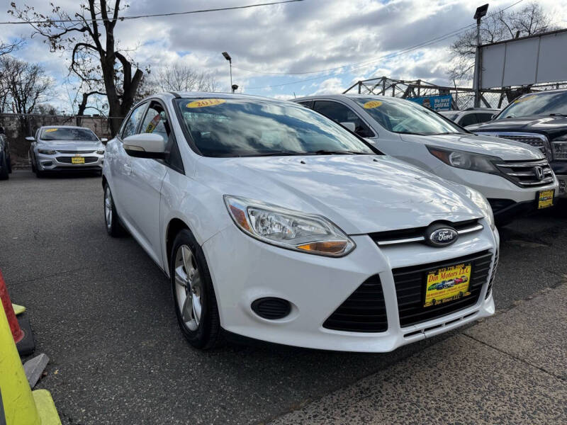 Used 2014 Ford Focus SE with VIN 1FADP3F25EL215425 for sale in Passaic, NJ