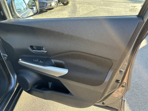 2019 Nissan Kicks SV