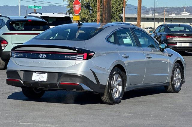 2026 Hyundai Sonata SE