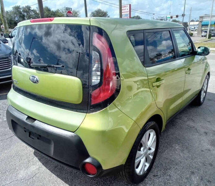 2014 Kia Soul +