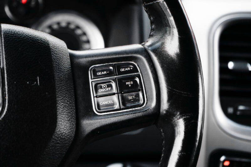 2020 RAM 1500 Classic SLT