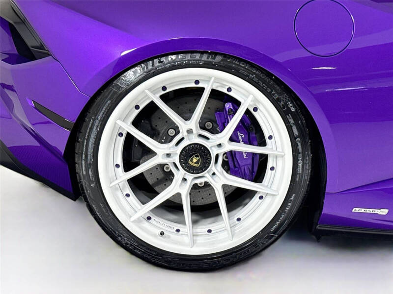 2023 Lamborghini Huracan Tecnica