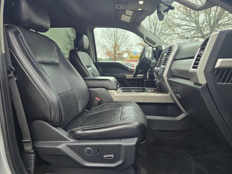 2017 Ford F-350 Super Duty Lariat