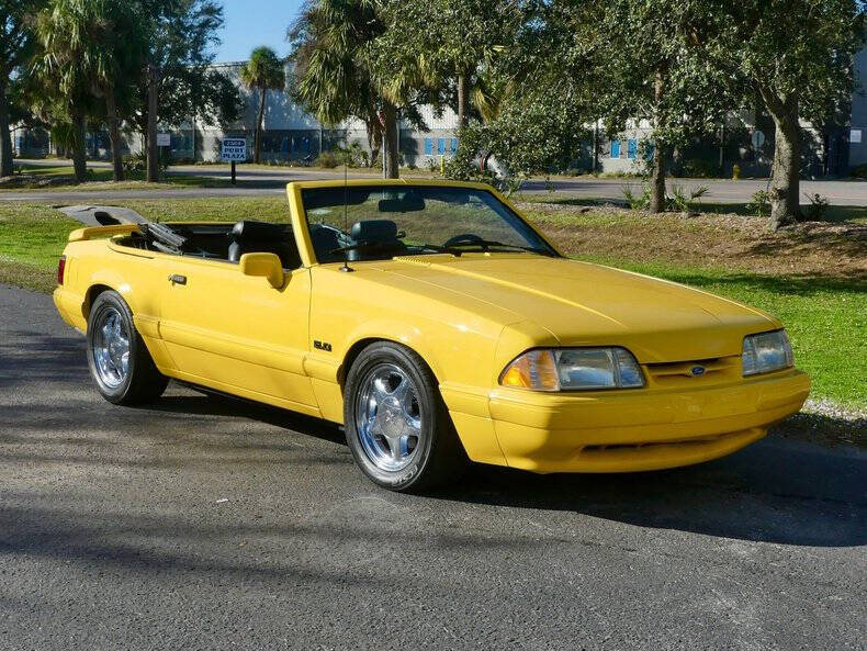 1993 Ford Mustang LX 5.0