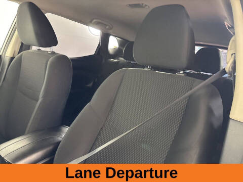 2022 Nissan Rogue Sport S