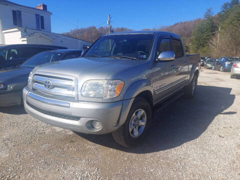 2006 Toyota Tundra for sale at LEE'S USED CARS INC in Ashland KY