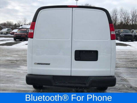 2022 Chevrolet Express 2500