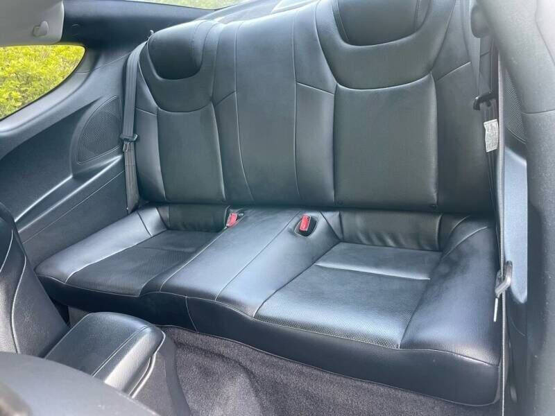 2012 Hyundai Genesis Coupe 3.8 Track