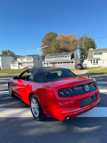 2014 Ford Mustang V6