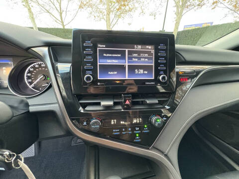 2024 Toyota Camry SE Nightshade