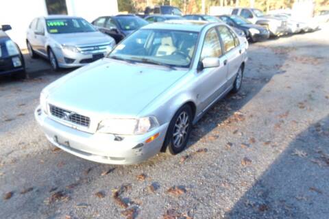 2004 Volvo S40 for sale at 1st Priority Autos in Middleborough MA