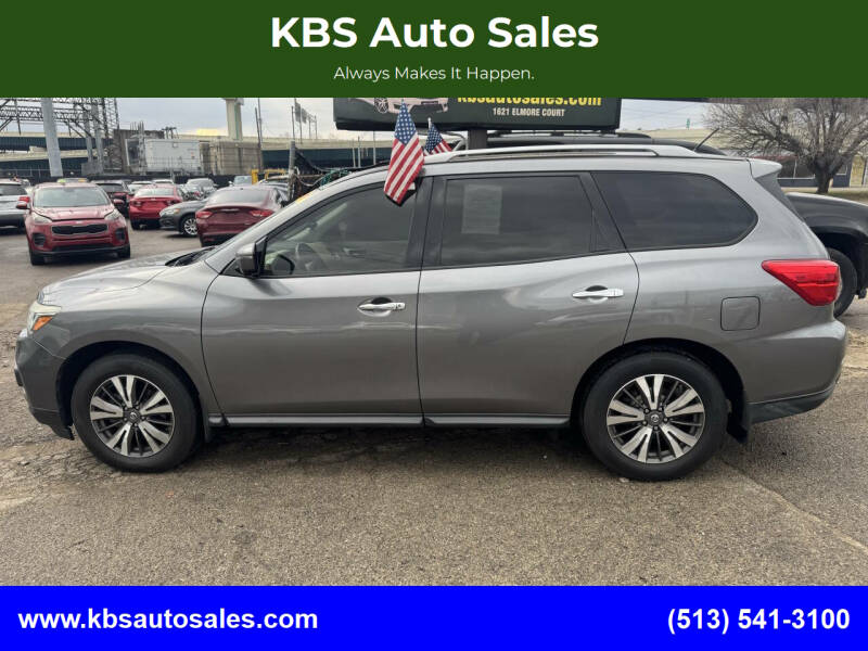 2017 Nissan Pathfinder SL