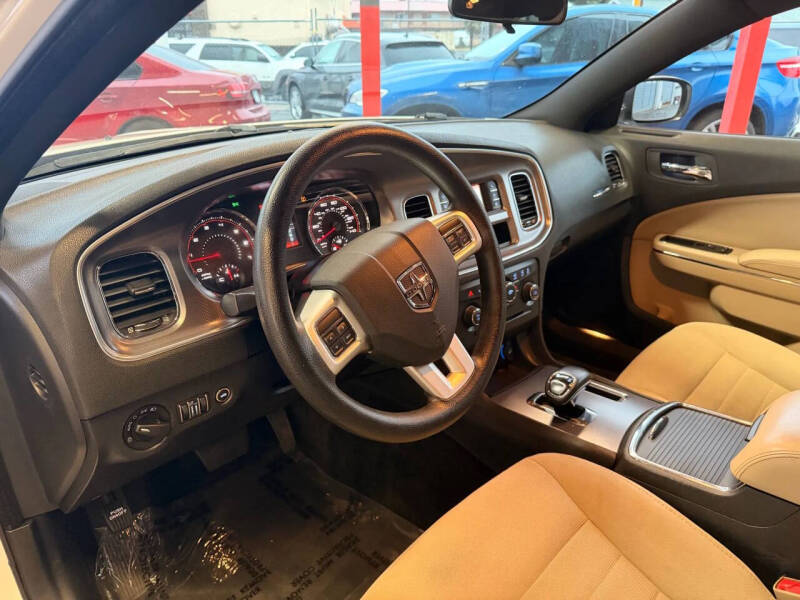 2014 Dodge Charger SE