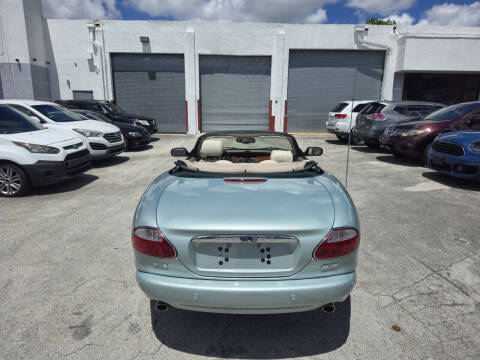 2003 Jaguar XK-Series XK8