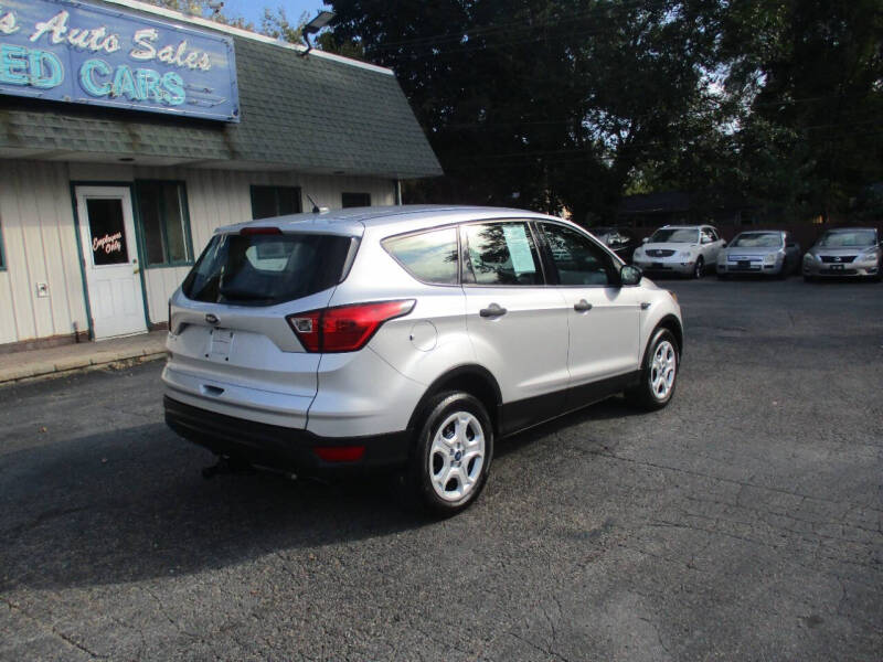 2019 Ford Escape S
