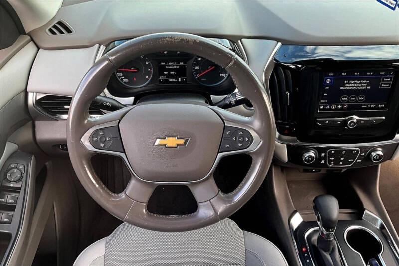 2021 Chevrolet Traverse LT Cloth