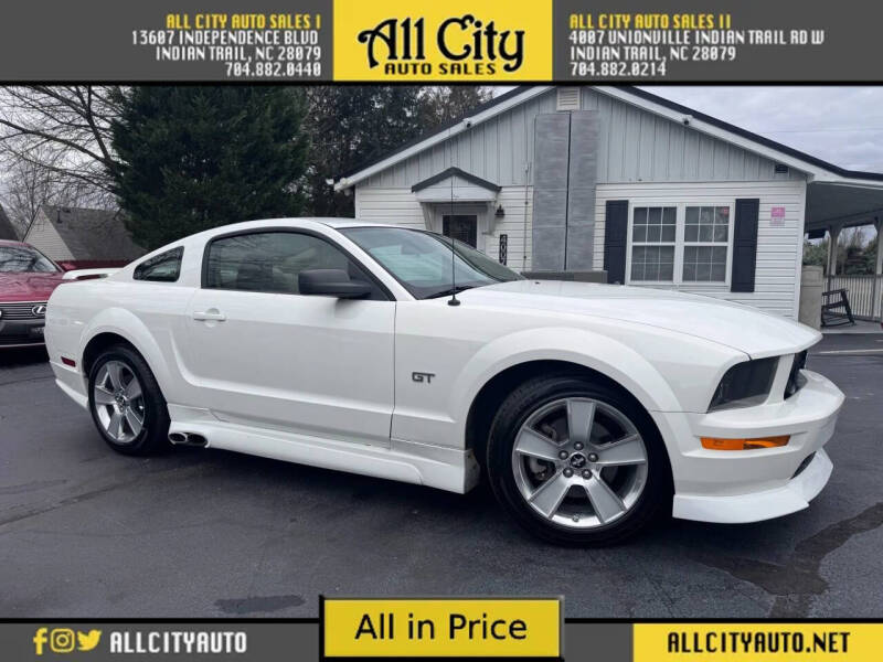 2006 Ford Mustang GT Deluxe