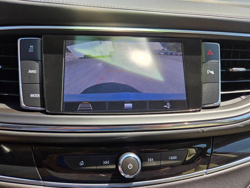 2020 Buick Enclave Essence