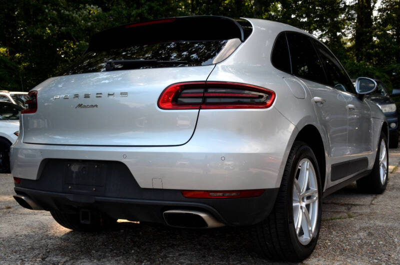 2017 Porsche Macan