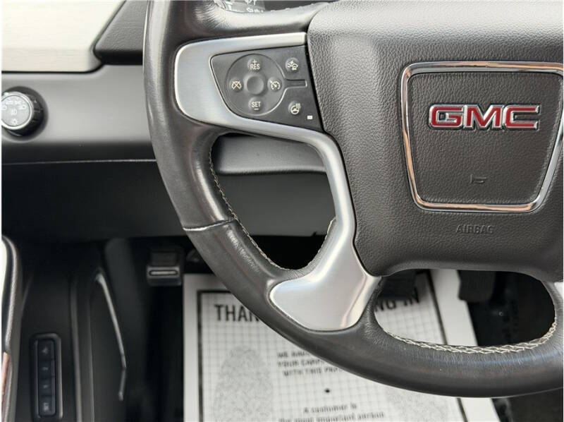 2017 GMC Yukon SLT
