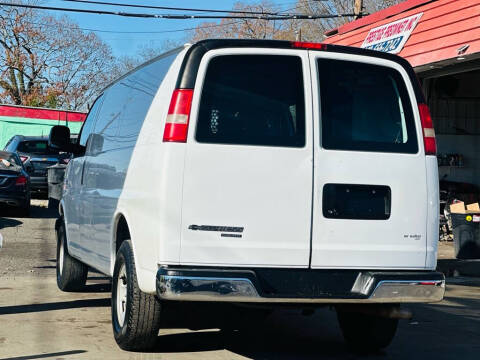 2014 Chevrolet Express 2500