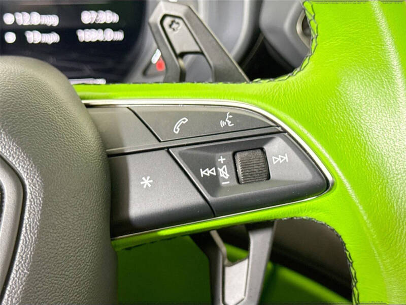 2022 Lamborghini Urus