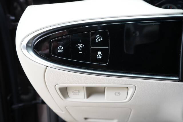 2022 Genesis GV70 2.5T Standard