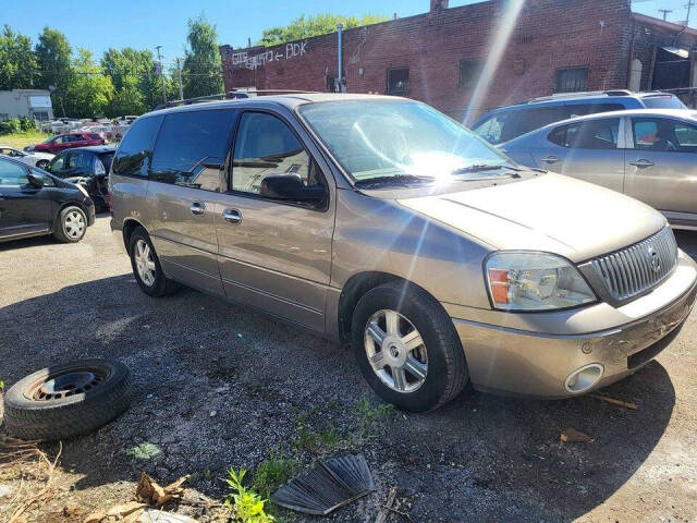 2004 Mercury Monterey for sale at Sara Auto Mall, LLC in Cleveland, OH