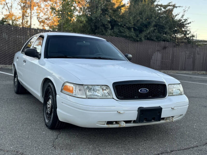 2004 Ford Crown Victoria Police Interceptor
