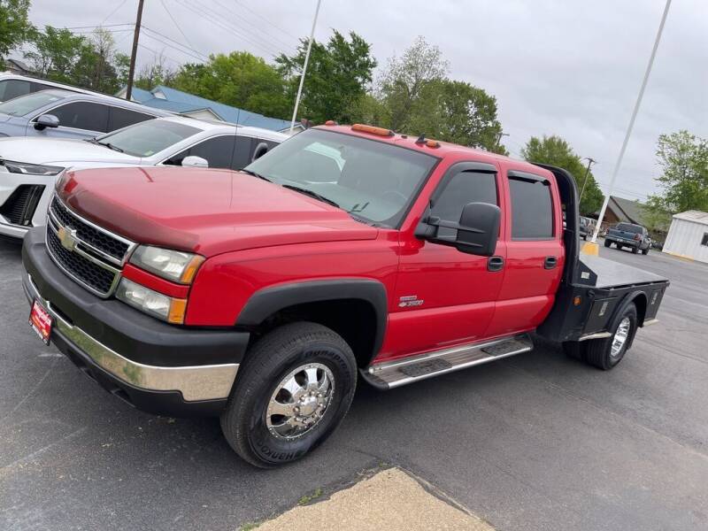 Used 2007 Chevrolet Silverado Classic 3500 Work with VIN 1GCJC33D07F116964 for sale in Broken Bow, OK
